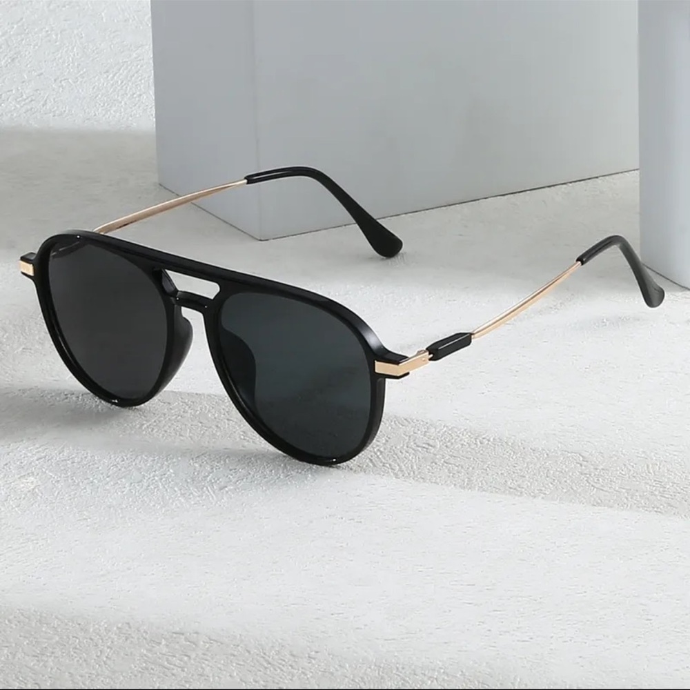 Lost + Wander Black and Gold Sunglasses